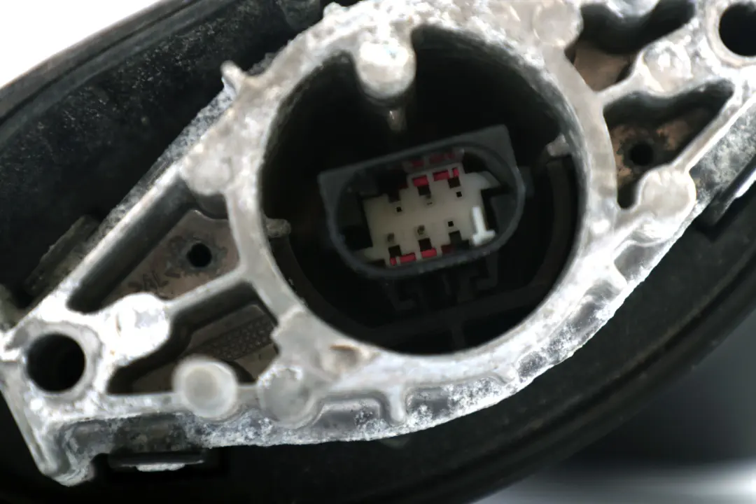 Left Door Wing Mirror 3 Pin N/S Pure Silver - 900 to Mini Cooper One R55 R56 R57 with Part number 2755637 Mini Cooper One R55 R56 R57 Left Door Wing Mirror 3 Pin N/S Pure Silver - 900 - SKU rhd-2755637-PS1 - Part number 2755637