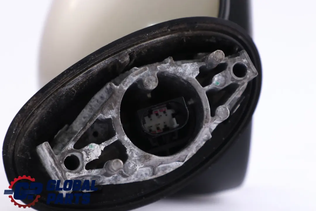 Left Door Wing Mirror N/S Sparkling Silver A60 3 Pins to MINI Cooper 1 R55 R56 R57 with Part number 2755637 MINI Cooper 1 R55 R56 R57 Left Door Wing Mirror N/S Sparkling Silver A60 3 Pins - SKU rhd-2755637-SS1 - Part number 2755637