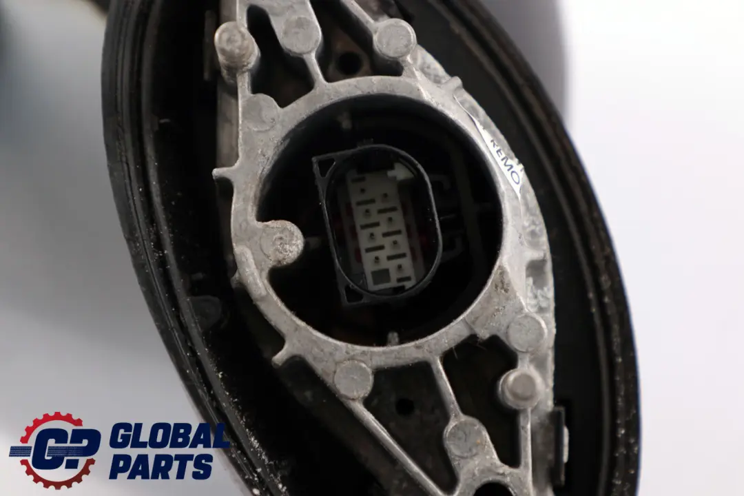 Left Door Wing Mirror Power Fold N/S Pure Silver 900 to BMW Mini Cooper 1 R55 R56 with Part number 2755641 BMW Mini Cooper 1 R55 R56 Left Door Wing Mirror Power Fold N/S Pure Silver 900 - SKU rhd-2755641-PS1 - Part number 2755641