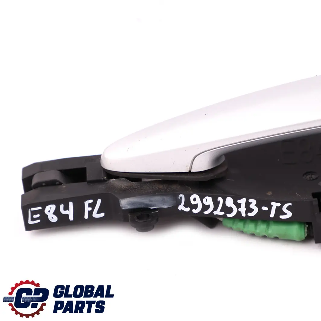 Front Left Outside Door Grab Handle N/S Titansilber Metallic to BMW X1 Series E84 with Part number 2992973 BMW X1 Series E84 Front Left Outside Door Grab Handle N/S Titansilber Metallic - SKU rhd-2992973-TS - Part number 2992973