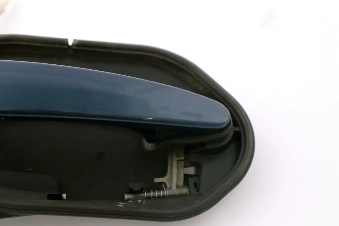 Complete Front Left Grab Handle N/S Mysticblau Mystic Blue to BMW X3 Series E83 with Part number 3402592 BMW X3 Series E83 Complete Front Left Grab Handle N/S Mysticblau Mystic Blue - SKU rhd-3402592-MYS - Part number 3402592