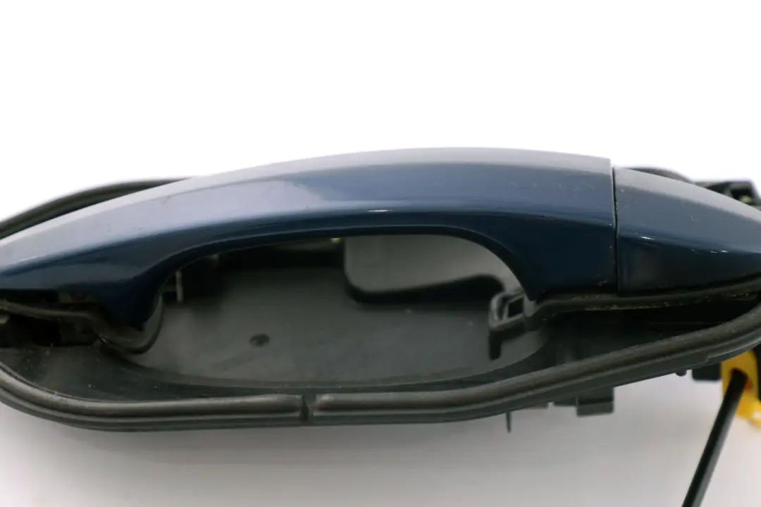 Complete Front Left Grab Handle N/S Mysticblau Mystic Blue to BMW X3 Series E83 with Part number 3402592 BMW X3 Series E83 Complete Front Left Grab Handle N/S Mysticblau Mystic Blue - SKU rhd-3402592-MYS - Part number 3402592