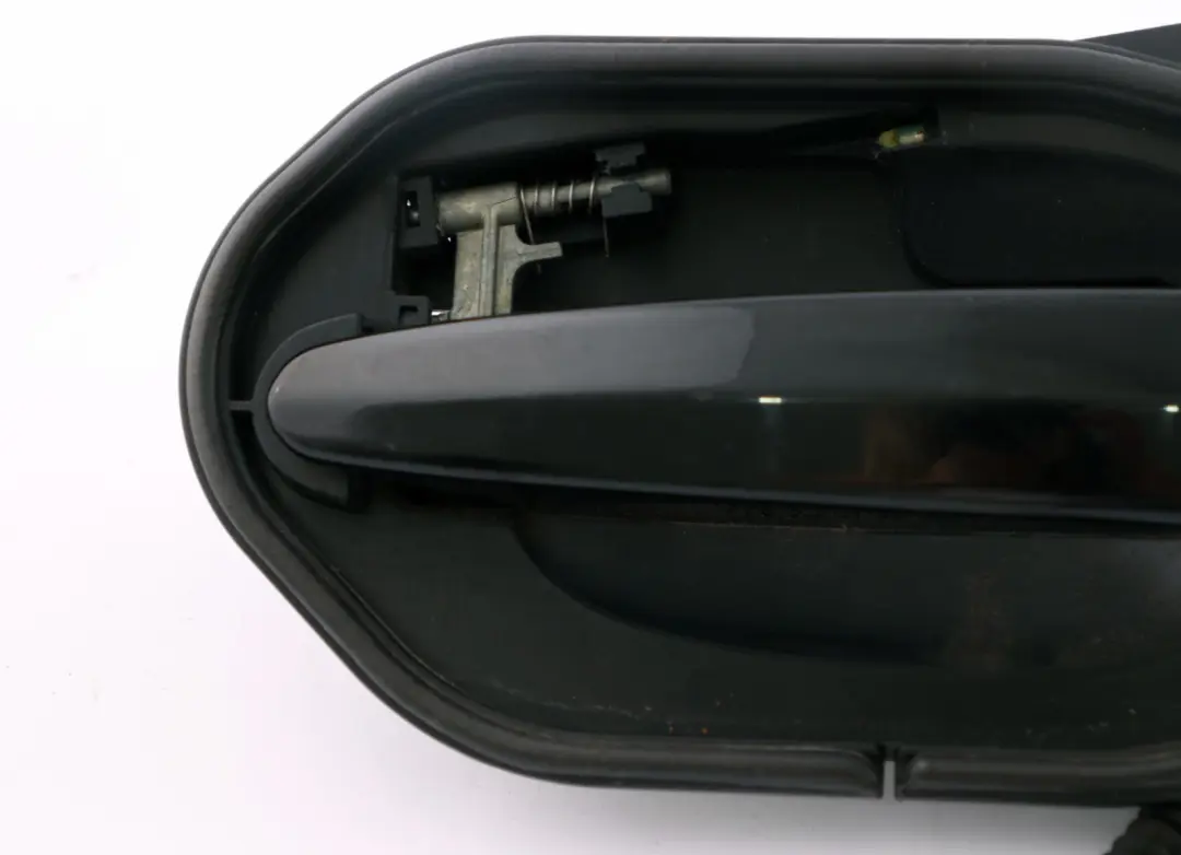 BMW X3 Series 1 E83 Complete Rear Left Grab Handle N/S Schwarz 2 Black 668 - SKU rhd-3402593-SCH1 - Part number 3402593