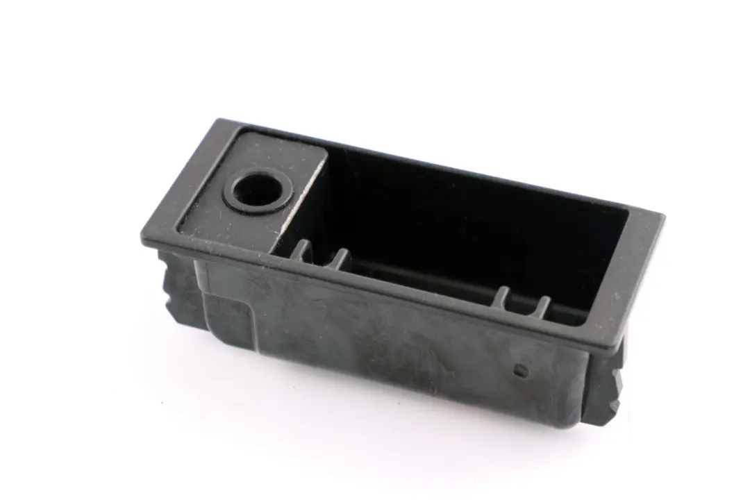 E83N LCI Front Centre Ashtray Insert Black to BMW X3 Series E83 with Part number 3402637 BMW X3 Series E83 E83N LCI Front Centre Ashtray Insert Black - SKU rhd-3402637-1 - Part number 3402637