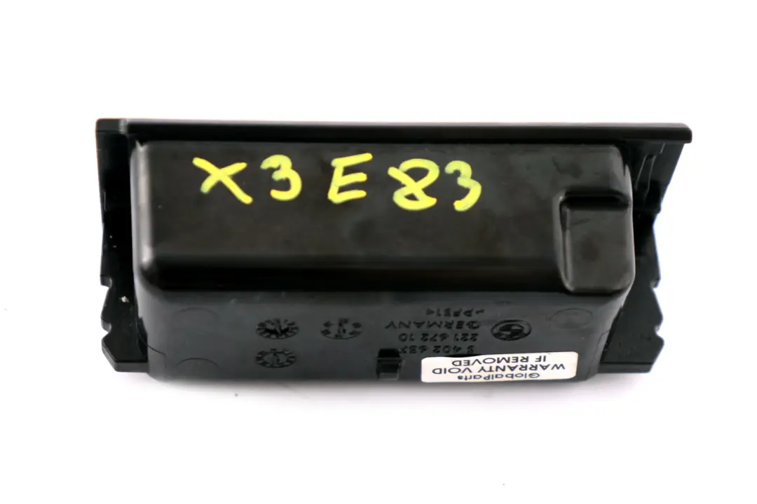 E83N LCI Front Centre Ashtray Insert Black to BMW X3 Series E83 with Part number 3402637 BMW X3 Series E83 E83N LCI Front Centre Ashtray Insert Black - SKU rhd-3402637 - Part number 3402637