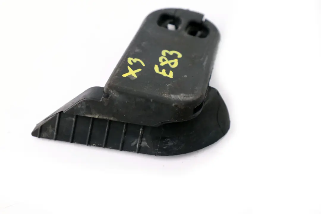 E83N LCI Rubber Grommet Seal Gasket Water Brake Pipe to BMW X3 Series E83 with Part number 3404418 BMW X3 Series E83 E83N LCI Rubber Grommet Seal Gasket Water Brake Pipe - SKU rhd-3404418 - Part number 3404418