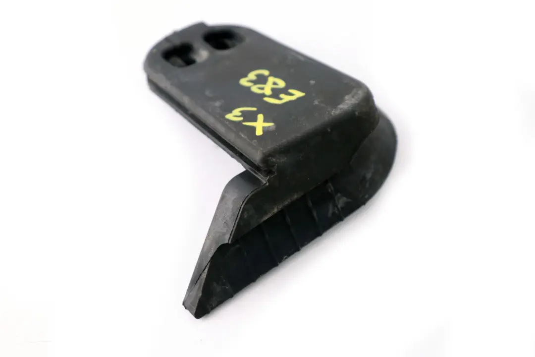 E83N LCI Rubber Grommet Seal Gasket Water Brake Pipe to BMW X3 Series E83 with Part number 3404418 BMW X3 Series E83 E83N LCI Rubber Grommet Seal Gasket Water Brake Pipe - SKU rhd-3404418 - Part number 3404418