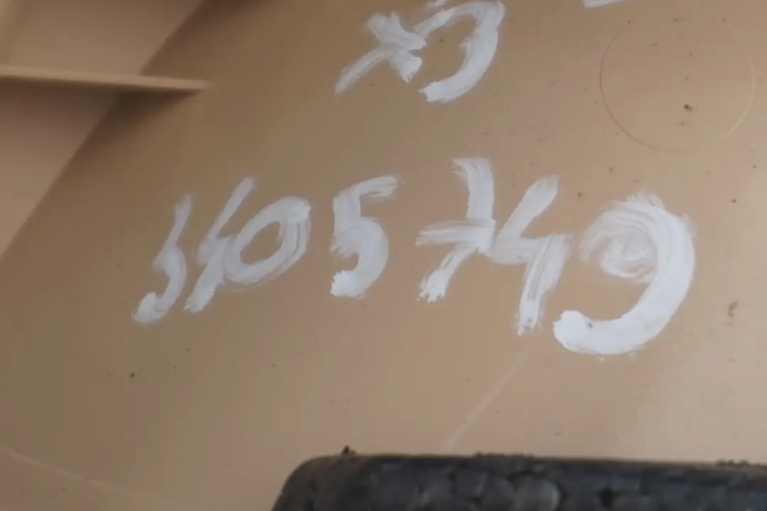 Front Centre Armrest Console Leather Beige to BMW X3 Series E83 with Part number 3414248 BMW X3 Series E83 Front Centre Armrest Console Leather Beige - SKU rhd-3405749 - Part number 3414248