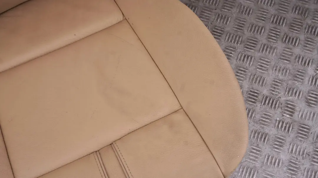 Front Right O/S Driver Side Beige Leather Seat Heated Memory to BMW X3 Series E83 with Part number 3412196 BMW X3 Series E83 Front Right O/S Driver Side Beige Leather Seat Heated Memory - SKU rhd-3412196-1 - Part number 3412196