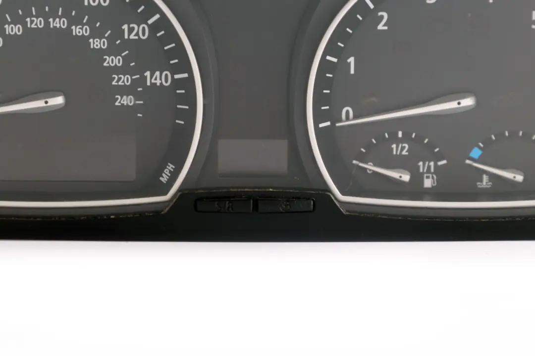 Instrument Cluster Speedo Clocks Petrol Automatic to BMW X3 Series E83 with Part number 3413129 BMW X3 Series E83 Instrument Cluster Speedo Clocks Petrol Automatic - SKU rhd-3413129 - Part number 3413129