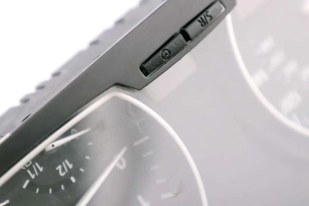 Instrument Cluster Speedo Clocks Petrol Automatic to BMW X3 Series E83 with Part number 3413129 BMW X3 Series E83 Instrument Cluster Speedo Clocks Petrol Automatic - SKU rhd-3413129 - Part number 3413129