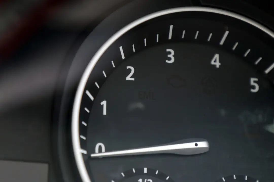 Instrument Cluster Speedo Clocks Petrol Automatic to BMW X3 Series E83 with Part number 3413129 BMW X3 Series E83 Instrument Cluster Speedo Clocks Petrol Automatic - SKU rhd-3413129 - Part number 3413129