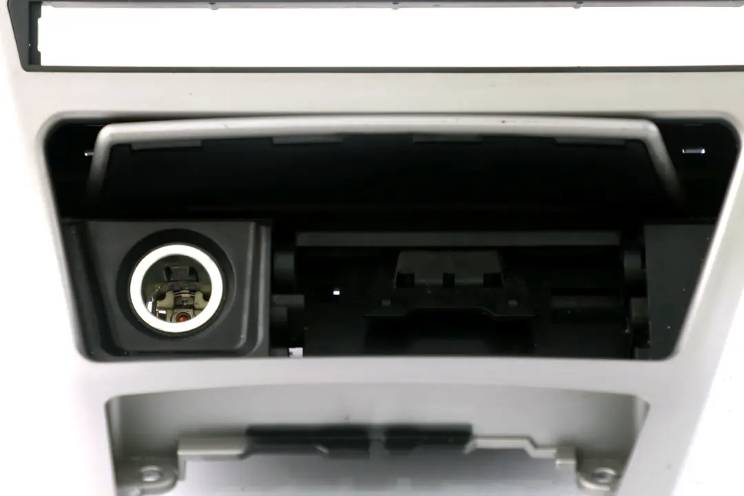 Trim Console Ashtray Tray Gear Cover Titan Matt Silver to BMW X3 Series 5 E83 with Part number 3415326 BMW X3 Series 5 E83 Trim Console Ashtray Tray Gear Cover Titan Matt Silver - SKU rhd-3415326-5 - Part number 3415326