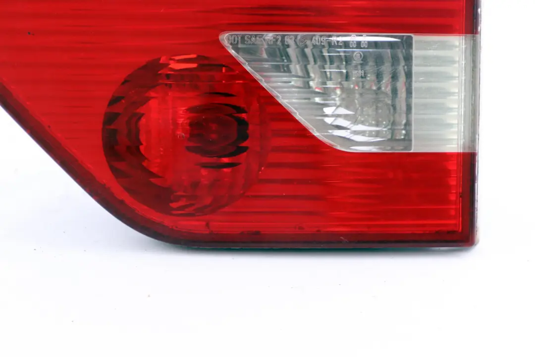 Right O/S Rear Light In Trunk Lid Boot Tailgate Lamp to BMW X3 E83 with Part number 3420204 BMW X3 E83 Right O/S Rear Light In Trunk Lid Boot Tailgate Lamp - SKU rhd-3420204 - Part number 3420204