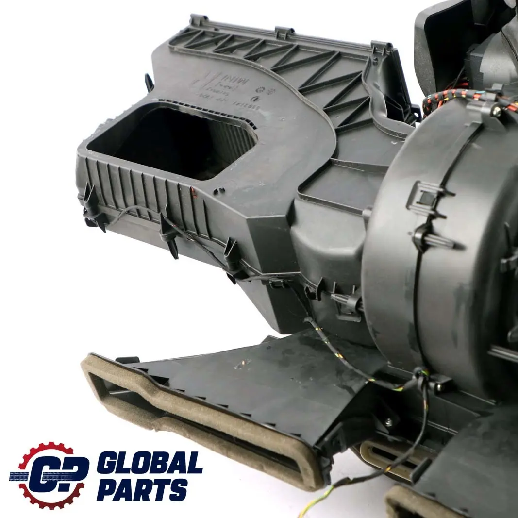 Heater Blower Matrix Box Valeo 3423711 to MINI Cooper One D R56 R57 R58 with Part number 3448073 MINI Cooper One D R56 R57 R58 Heater Blower Matrix Box Valeo 3423711 - SKU rhd-3448073 - Part number 3448073