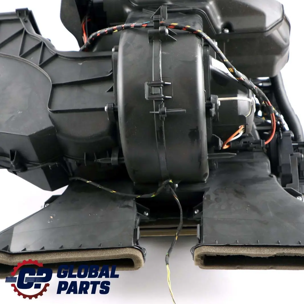 Heater Blower Matrix Box Valeo 3423711 to MINI Cooper One D R56 R57 R58 with Part number 3448073 MINI Cooper One D R56 R57 R58 Heater Blower Matrix Box Valeo 3423711 - SKU rhd-3448073 - Part number 3448073