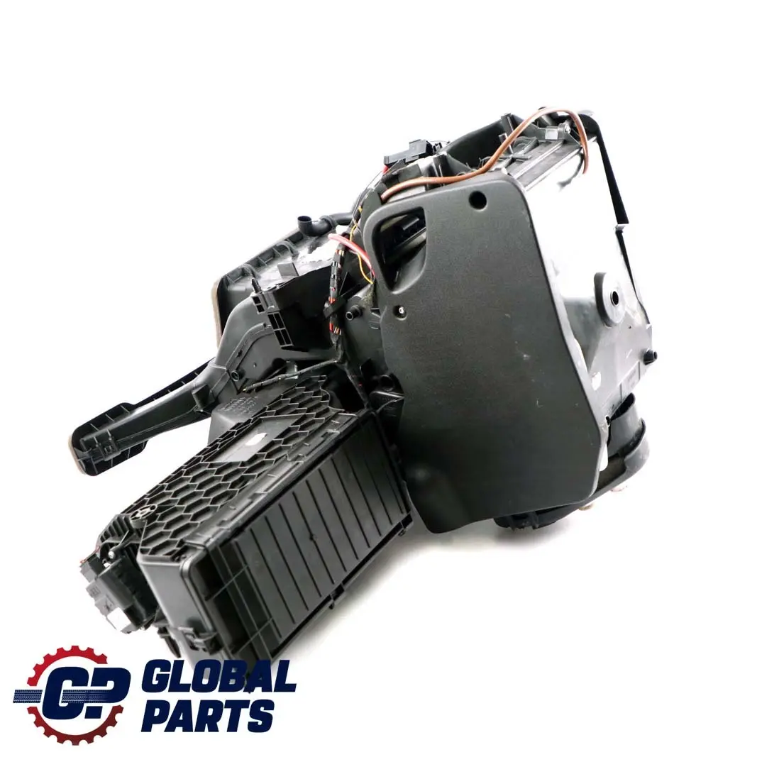 Heater Blower Matrix Box Valeo 3423711 to MINI Cooper One D R56 R57 R58 with Part number 3448073 MINI Cooper One D R56 R57 R58 Heater Blower Matrix Box Valeo 3423711 - SKU rhd-3448073 - Part number 3448073