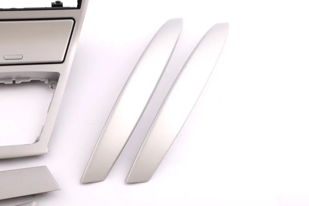 Set Trim Strip Door Gearshift Gear Cover Titanium Light to BMW X3 Series 2 E83 LCI with Part number 3448635 BMW X3 Series 2 E83 LCI Set Trim Strip Door Gearshift Gear Cover Titanium Light - SKU rhd-3448635-2 - Part number 3448635