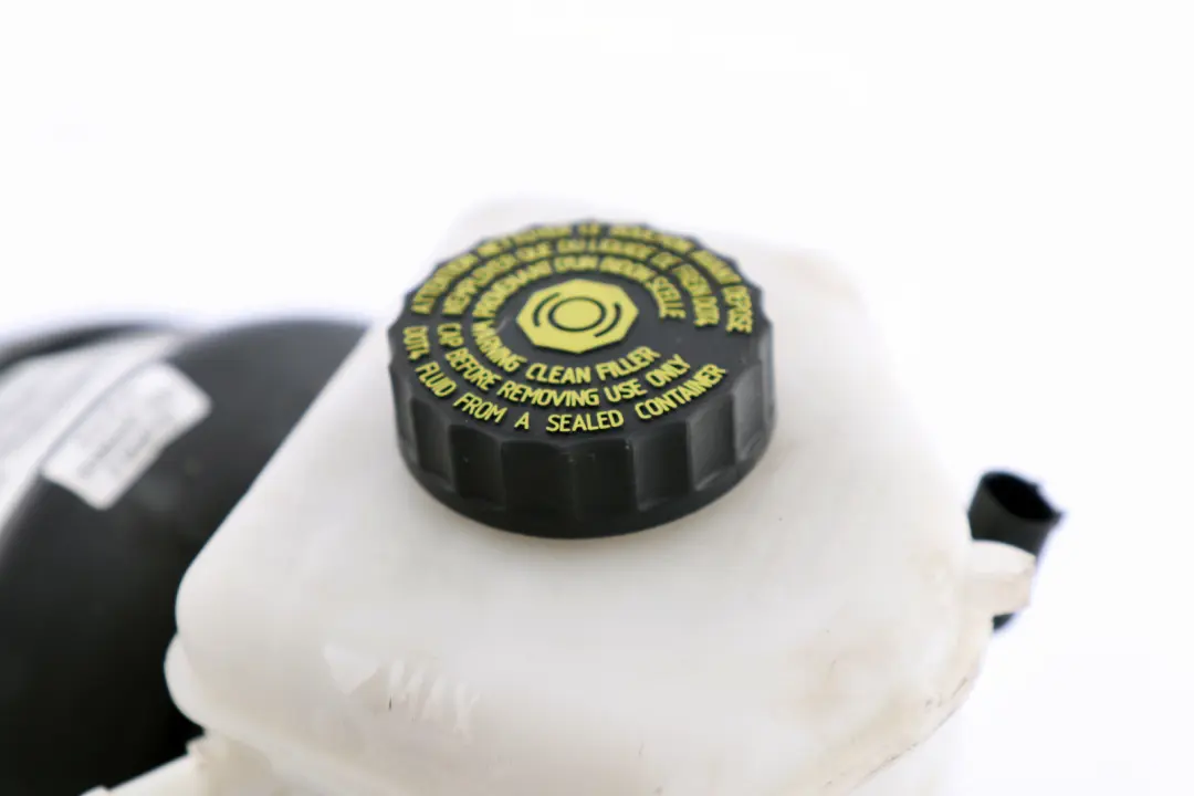 Brake Servo Unit Master Cylinder 4081077 to BMW 1 3 4 Series F20 F21 F30 F31 F32 with Part number 6851097 BMW 1 3 4 Series F20 F21 F30 F31 F32 Brake Servo Unit Master Cylinder 4081077 - SKU rhd-4081077 - Part number 6851097