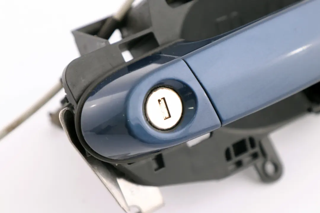 Complete Front Right Grab Handle O/S Mysticblau Mystic Blue to BMW 3 Series E90 E91 with Part number 4394310 BMW 3 Series E90 E91 Complete Front Right Grab Handle O/S Mysticblau Mystic Blue - SKU rhd-4394310-MYS - Part number 4394310