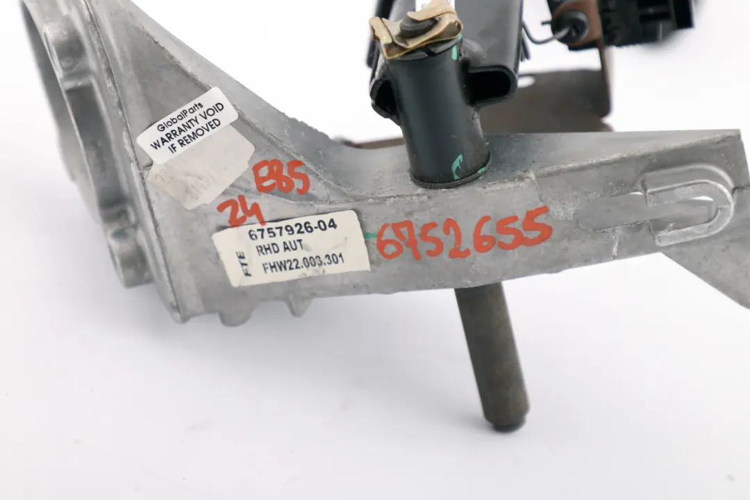 Brake Pedal Mount 6757926 to BMW 3 Z4 Series E46 E85 E86 Automatic with Part number 6752655 BMW 3 Z4 Series E46 E85 E86 Automatic Brake Pedal Mount 6757926 - SKU rhd-6752655 - Part number 6752655