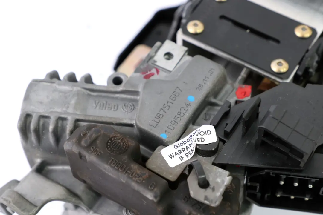 Steering Column Interlock Electric Automatic Gearbox to BMW X5 E53 with Part number 6759136 BMW X5 E53 Steering Column Interlock Electric Automatic Gearbox - SKU rhd-6759136-1 - Part number 6759136