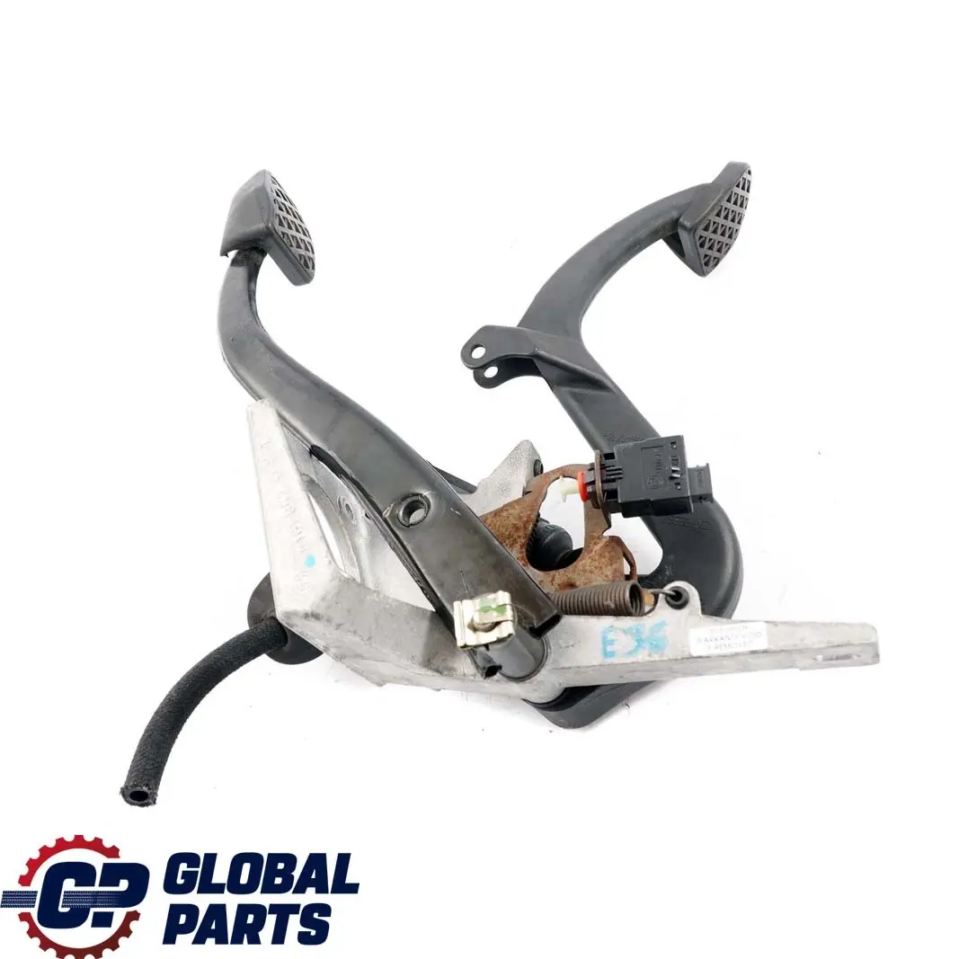Brake Clutch Support Pedals Set Complete Assembly to BMW 3 Z3 Series E36 with Part number 6759771 BMW 3 Z3 Series E36 Brake Clutch Support Pedals Set Complete Assembly - SKU rhd-6759771 - Part number 6759771