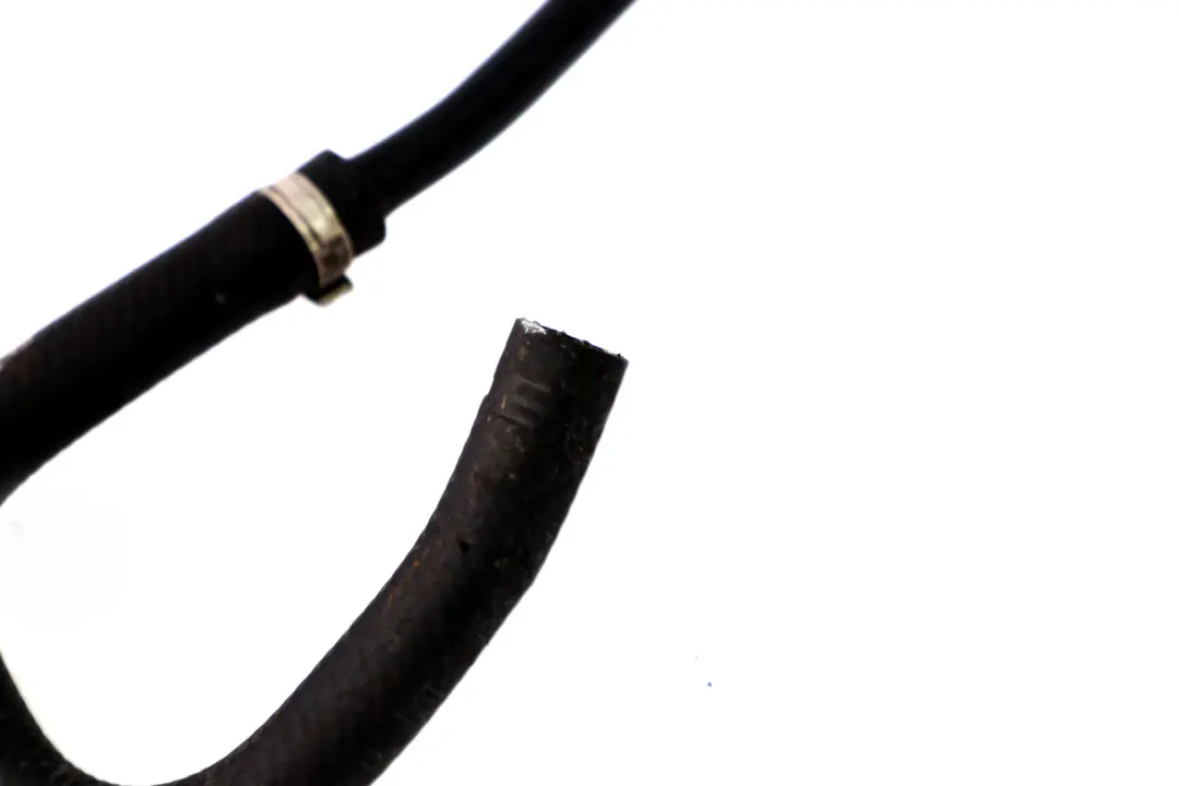 Vent Pipe Engine Breather Hose Vacuum Duct to BMW 5 Series E60 E61 with Part number 6766294 BMW 5 Series E60 E61 Vent Pipe Engine Breather Hose Vacuum Duct - SKU rhd-6760707 - Part number 6766294