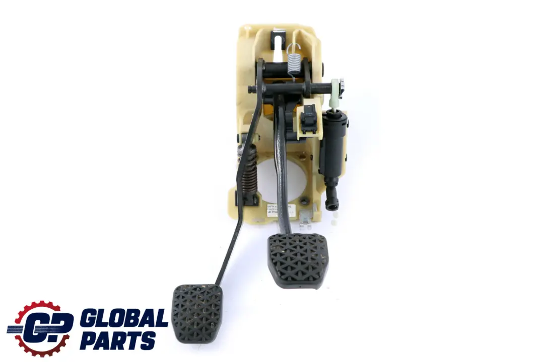Pedal Assembly With Brake to BMW 5 6 Series E60 E61 E63 E64 LCI with Part number 6761034 BMW 5 6 Series E60 E61 E63 E64 LCI Pedal Assembly With Brake - SKU rhd-6761034 - Part number 6761034