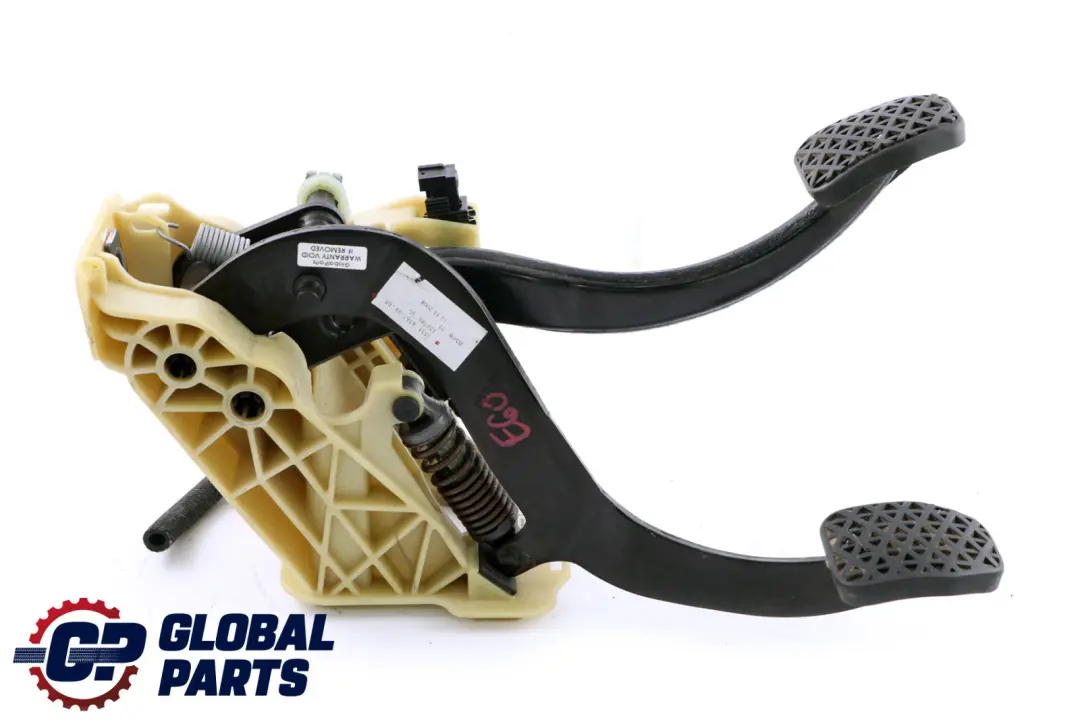 Pedal Assembly With Brake to BMW 5 6 Series E60 E61 E63 E64 LCI with Part number 6761034 BMW 5 6 Series E60 E61 E63 E64 LCI Pedal Assembly With Brake - SKU rhd-6761034 - Part number 6761034