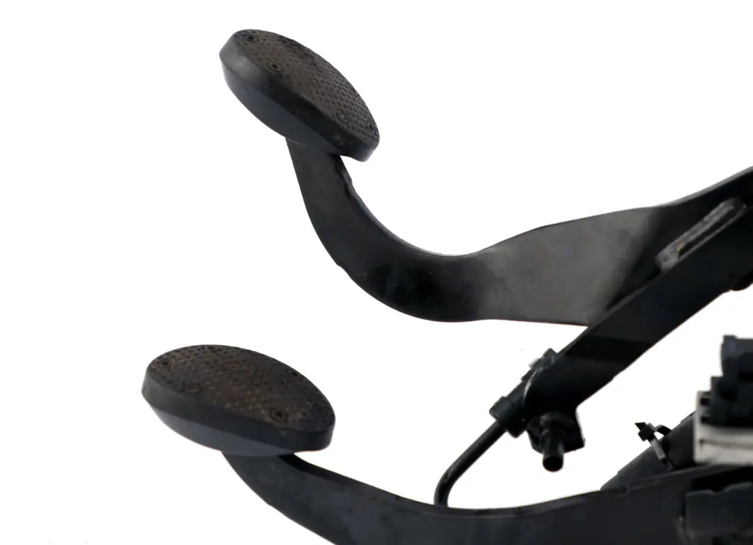 Pedal Assembly Brake Pedal Return Spring to BMW Mini Cooper R55 R56 R60 with Part number 6770616 BMW Mini Cooper R55 R56 R60 Pedal Assembly Brake Pedal Return Spring - SKU rhd-6770616 - Part number 6770616