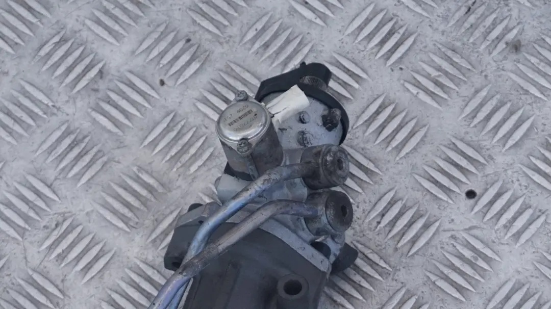 Hydro Power Steering Rack Gear Servotronic to BMW 5 Series E60 E61 E63 E64 with Part number 6780944 BMW 5 Series E60 E61 E63 E64 Hydro Power Steering Rack Gear Servotronic - SKU rhd-6780944 - Part number 6780944