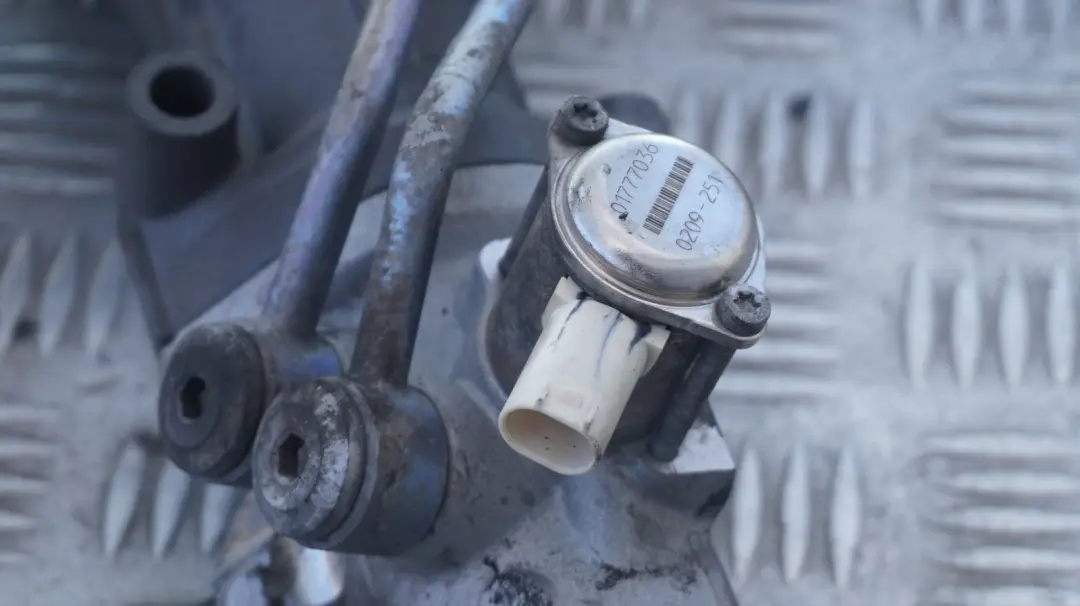 Hydro Power Steering Rack Gear Servotronic to BMW 5 Series E60 E61 E63 E64 with Part number 6780944 BMW 5 Series E60 E61 E63 E64 Hydro Power Steering Rack Gear Servotronic - SKU rhd-6780944 - Part number 6780944