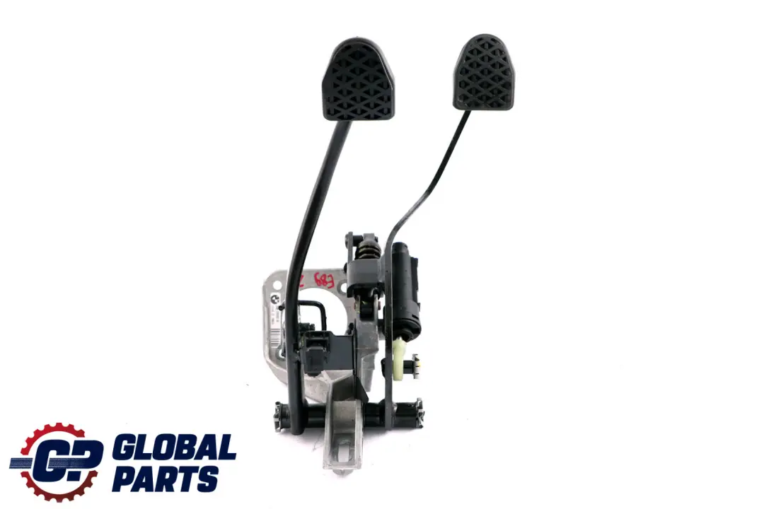 Brake Clutch Pedal Assembly 6785883 to BMW Z4 Series E89 Roadster Cabrio Manual with Part number 6785890 BMW Z4 Series E89 Roadster Cabrio Manual Brake Clutch Pedal Assembly 6785883 - SKU rhd-6785883 - Part number 6785890