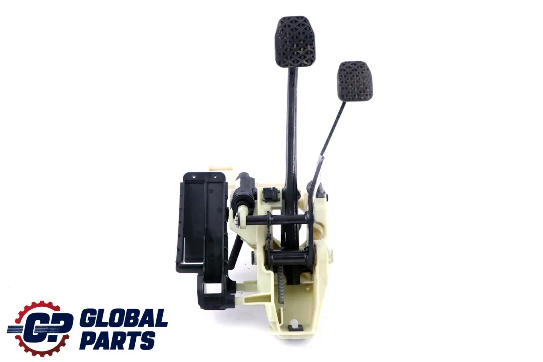 Brake Clutch Pedal Assembly 3531 to BMW 5 Series F10 F11 LCI Manual with Part number 6789744 BMW 5 Series F10 F11 LCI Manual Brake Clutch Pedal Assembly 3531 - SKU rhd-6789744 - Part number 6789744