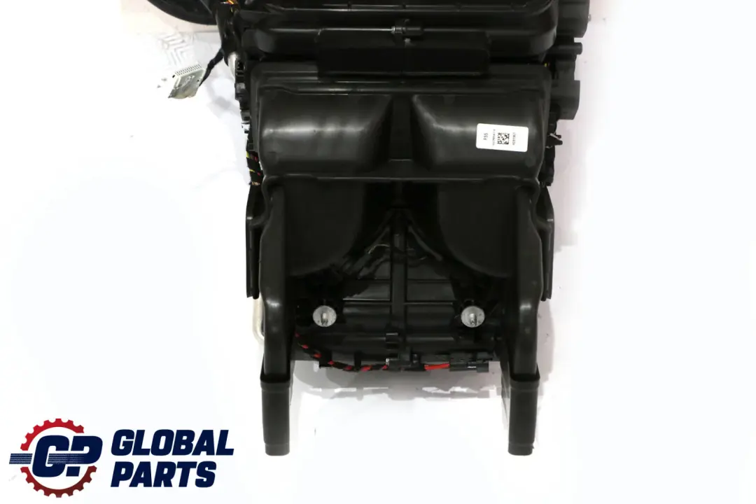 Heater Air Conditioning Matrix Housing Petrol to Mini F55 F56 F57 with Part number 6827058 Mini F55 F56 F57 Heater Air Conditioning Matrix Housing Petrol - SKU rhd-6827058 - Part number 6827058