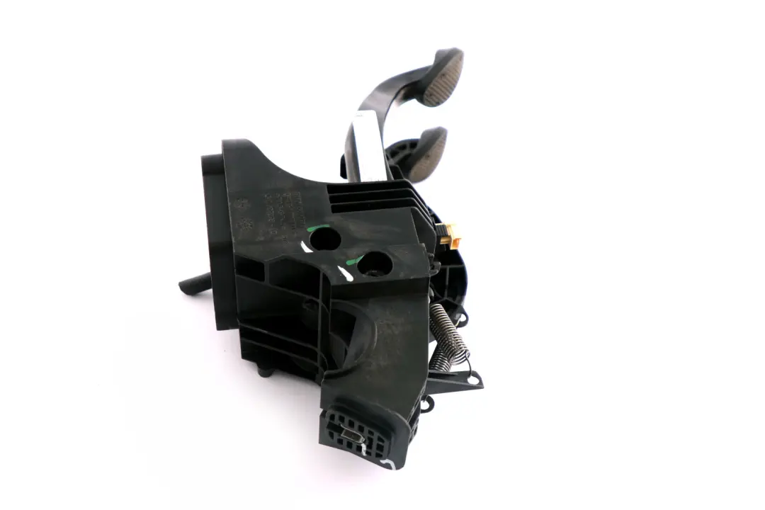 Brake Clutch Pedal Set Complete Assembly to Mini Cooper F55 F56 F57 with Part number 3414593 Mini Cooper F55 F56 F57 Brake Clutch Pedal Set Complete Assembly - SKU rhd-6854630 - Part number 3414593