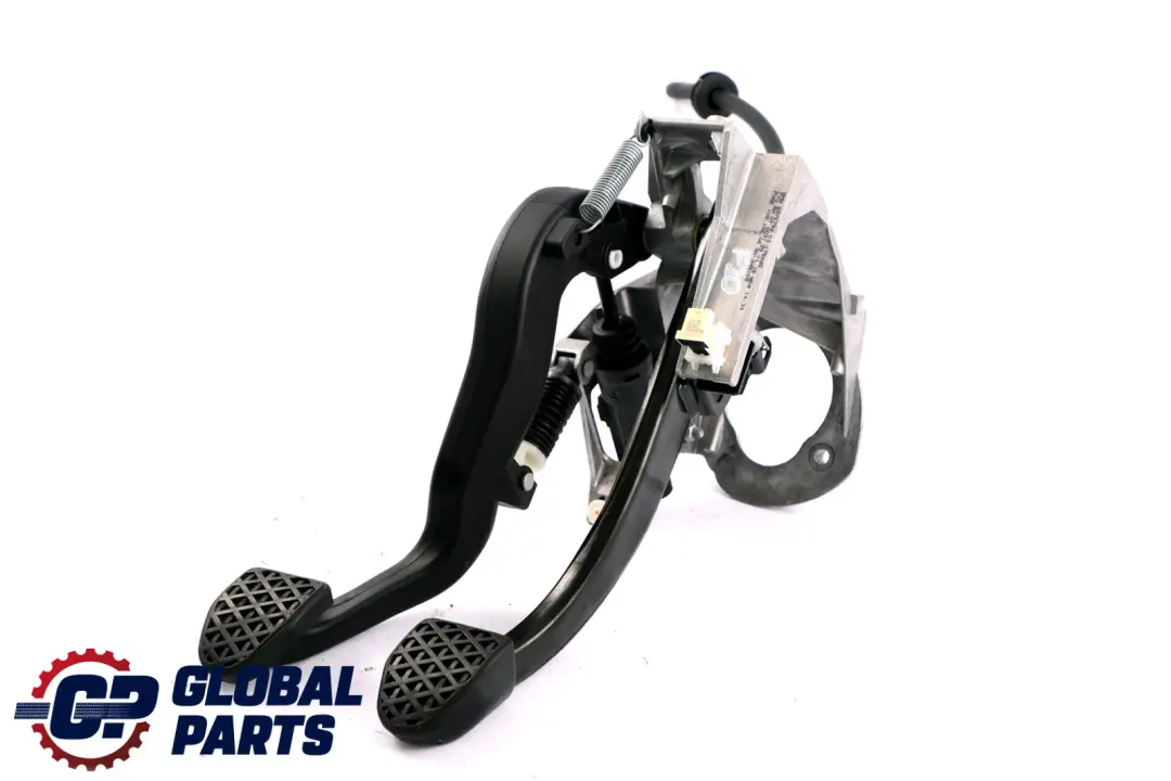 Complete Pedal Assembly Clutch Brake to BMW 1 2 3 4 Series F20 F21 F22 F30 F31 F32 with Part number 6860644 BMW 1 2 3 4 Series F20 F21 F22 F30 F31 F32 Complete Pedal Assembly Clutch Brake - SKU rhd-6860644 - Part number 6860644