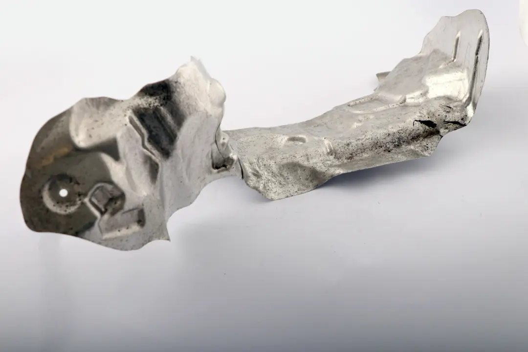 Steering Box Heat Shield Resistant Plate to BMW Mini Cooper F55 F56 F57 with Part number 6869739 BMW Mini Cooper F55 F56 F57 Steering Box Heat Shield Resistant Plate - SKU RHD-6869739 - Part number 6869739