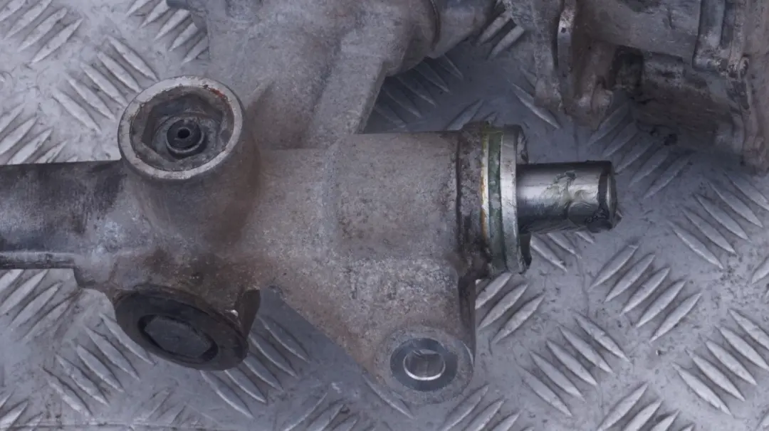 Steering Rack Box Gear to BMW MINI Cooper F55 F56 Electric Power with Part number 6876427 BMW MINI Cooper F55 F56 Electric Power Steering Rack Box Gear - SKU rhd-6876427 - Part number 6876427