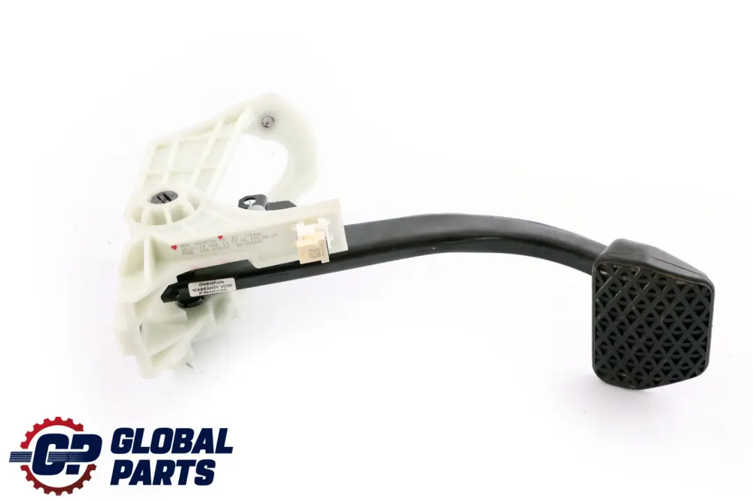 Complete Brake Pedal Assembly to BMW 1 3 Series F20 F21 F30 with Part number 6876798 BMW 1 3 Series F20 F21 F30 Complete Brake Pedal Assembly - SKU rhd-6876798 - Part number 6876798