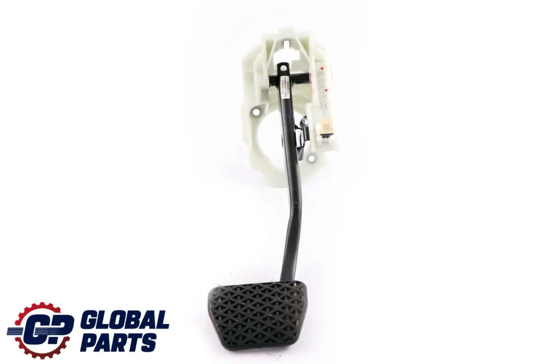 Complete Brake Pedal Assembly to BMW 1 3 Series F20 F21 F30 with Part number 6876798 BMW 1 3 Series F20 F21 F30 Complete Brake Pedal Assembly - SKU rhd-6876798 - Part number 6876798