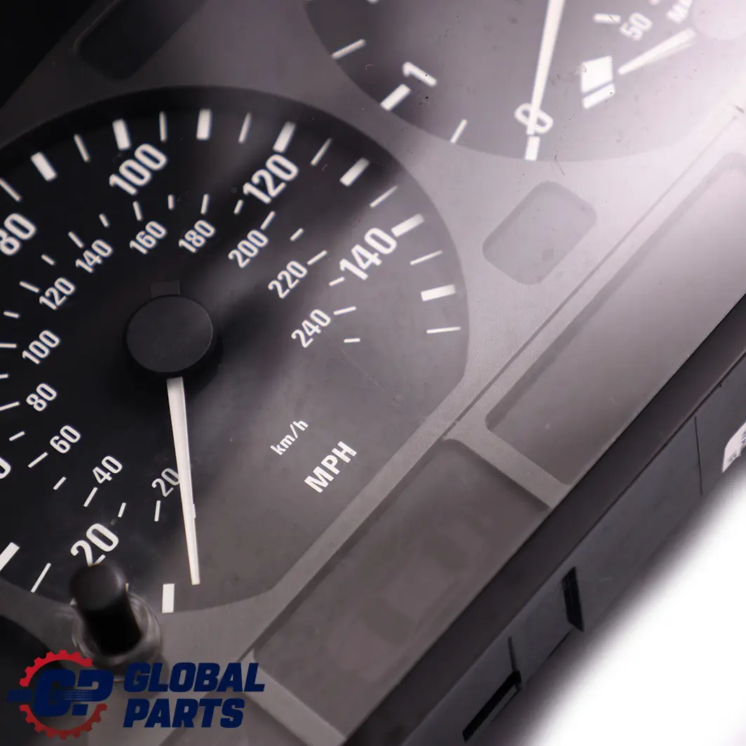Instrument Cluster Speedo Clocks Automatic to BMW 3 E46 Saloon Touring with Part number 6901926 BMW 3 E46 Saloon Touring Instrument Cluster Speedo Clocks Automatic - SKU rhd-6901926 - Part number 6901926