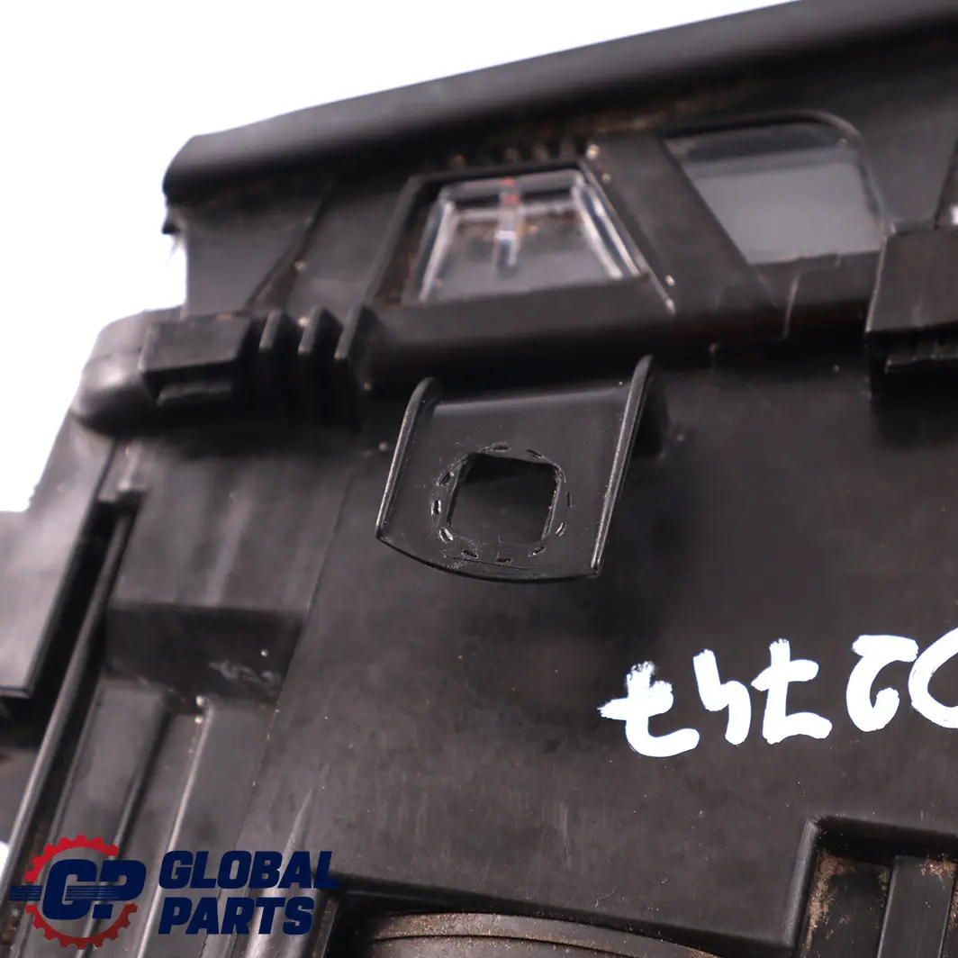 Headlight Headlamp Front Light Lamp Front Left N/S to BMW 3 Series E46 with Part number 6902747 BMW 3 Series E46 Headlight Headlamp Front Light Lamp Front Left N/S - SKU rhd-6902747 - Part number 6902747