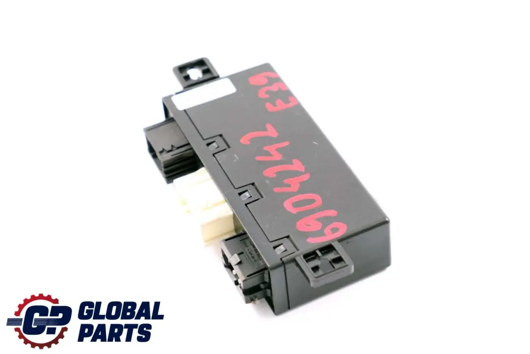 Mirror Window Locking Door Control Module Passenger to BMW 5 Series E39 with Part number 8377592 BMW 5 Series E39 Mirror Window Locking Door Control Module Passenger - SKU rhd-6904242 - Part number 8377592