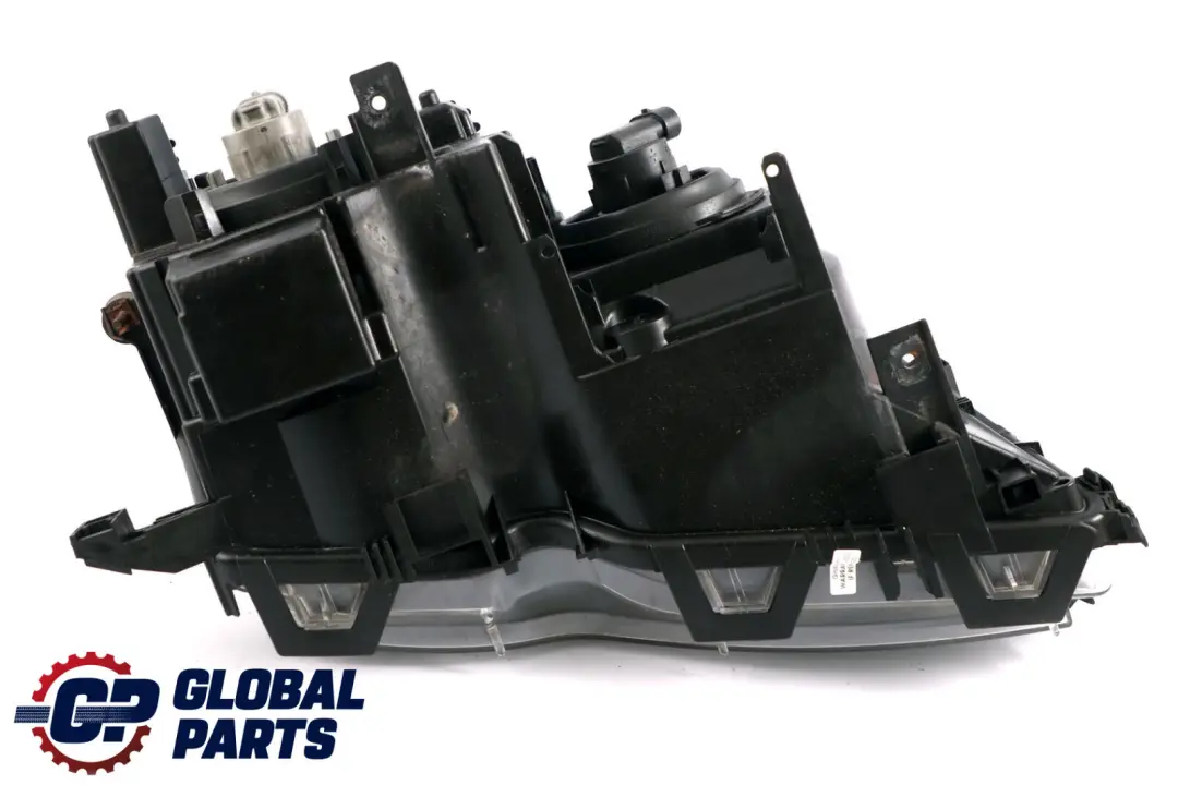 Headlight Lamp Front Left N/S 6910959 to BMW 3 Series E46 with Part number 7165773 BMW 3 Series E46 Headlight Lamp Front Left N/S 6910959 - SKU rhd-6910959 - Part number 7165773