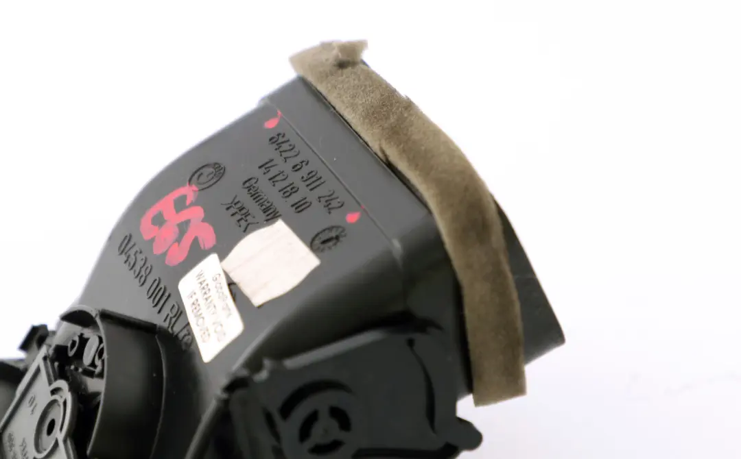 Right Dashboard Fresh Air Vent Grille O/S Silver to BMW 7 Series E65 E66 E67 with Part number 6911242 BMW 7 Series E65 E66 E67 Right Dashboard Fresh Air Vent Grille O/S Silver - SKU rhd-6911242 - Part number 6911242