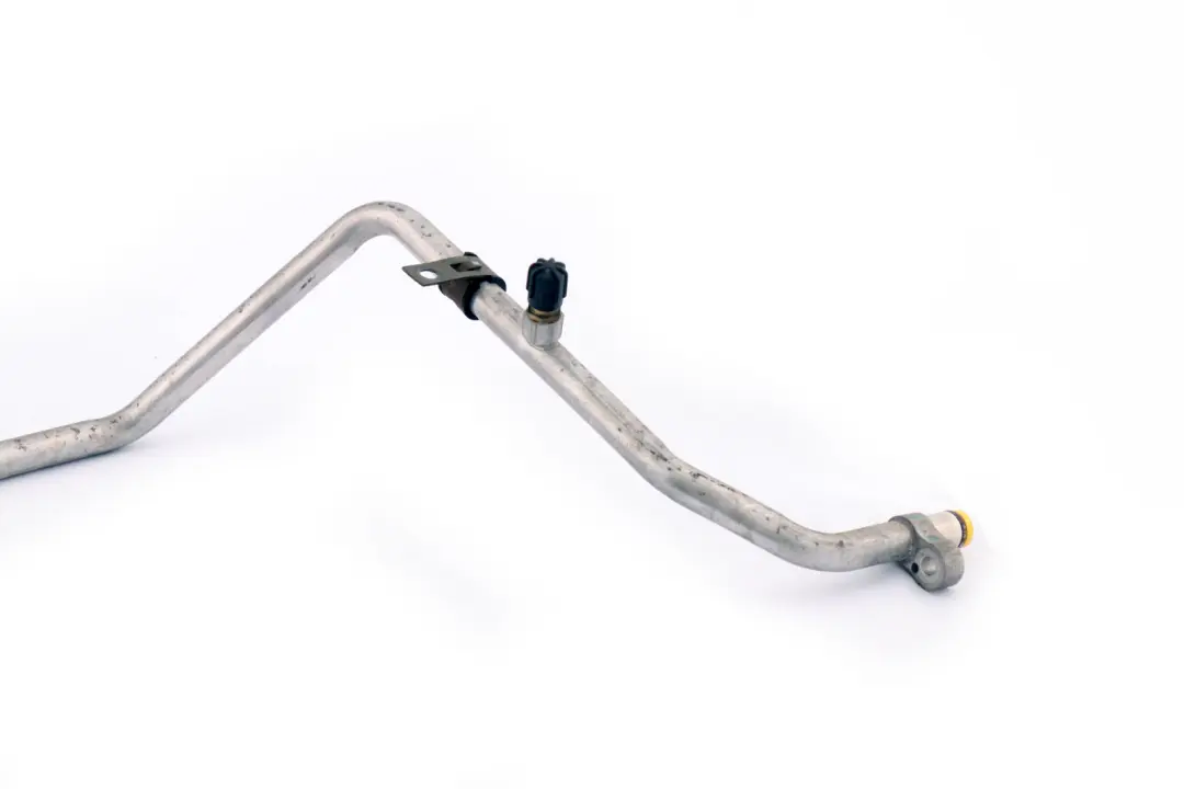 Evaporator Compressor Coolant Suction Pipe 6914165 to BMW Z4 Series E85 E86 with Part number 9193241 BMW Z4 Series E85 E86 Evaporator Compressor Coolant Suction Pipe 6914165 - SKU rhd-6914165 - Part number 9193241