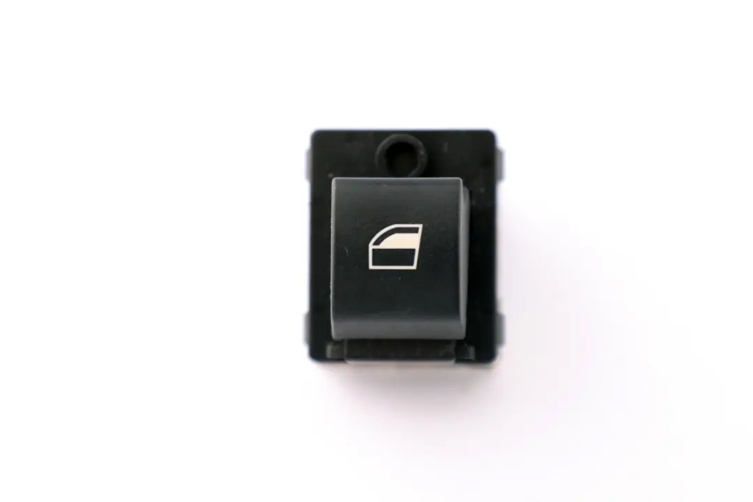 Commutateur de leve-vitre cote passager gauche pour BMW Serie Z4 E85 à propos du numéro de pièce 6914984 BMW Serie Z4 E85 Commutateur de leve-vitre cote passager gauche - SKU rhd-6914984-1 - Numéro de pièce 6914984