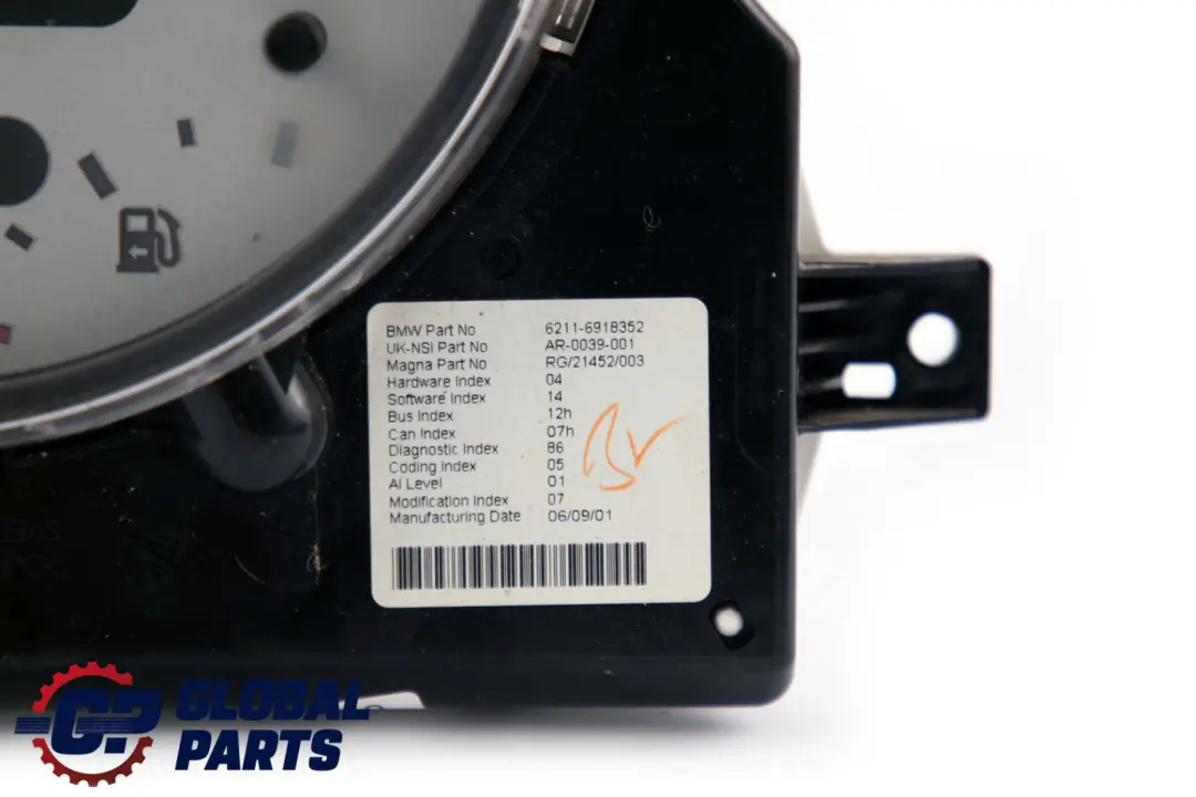 Speedometer Speedo Clock Instrument Cluster to Mini Cooper One R50 R52 with Part number 6918352 Mini Cooper One R50 R52 Speedometer Speedo Clock Instrument Cluster - SKU rhd-6918352 - Part number 6918352